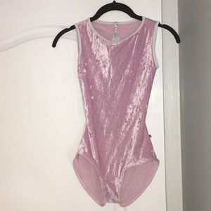 Yumiko Larissa Leotard